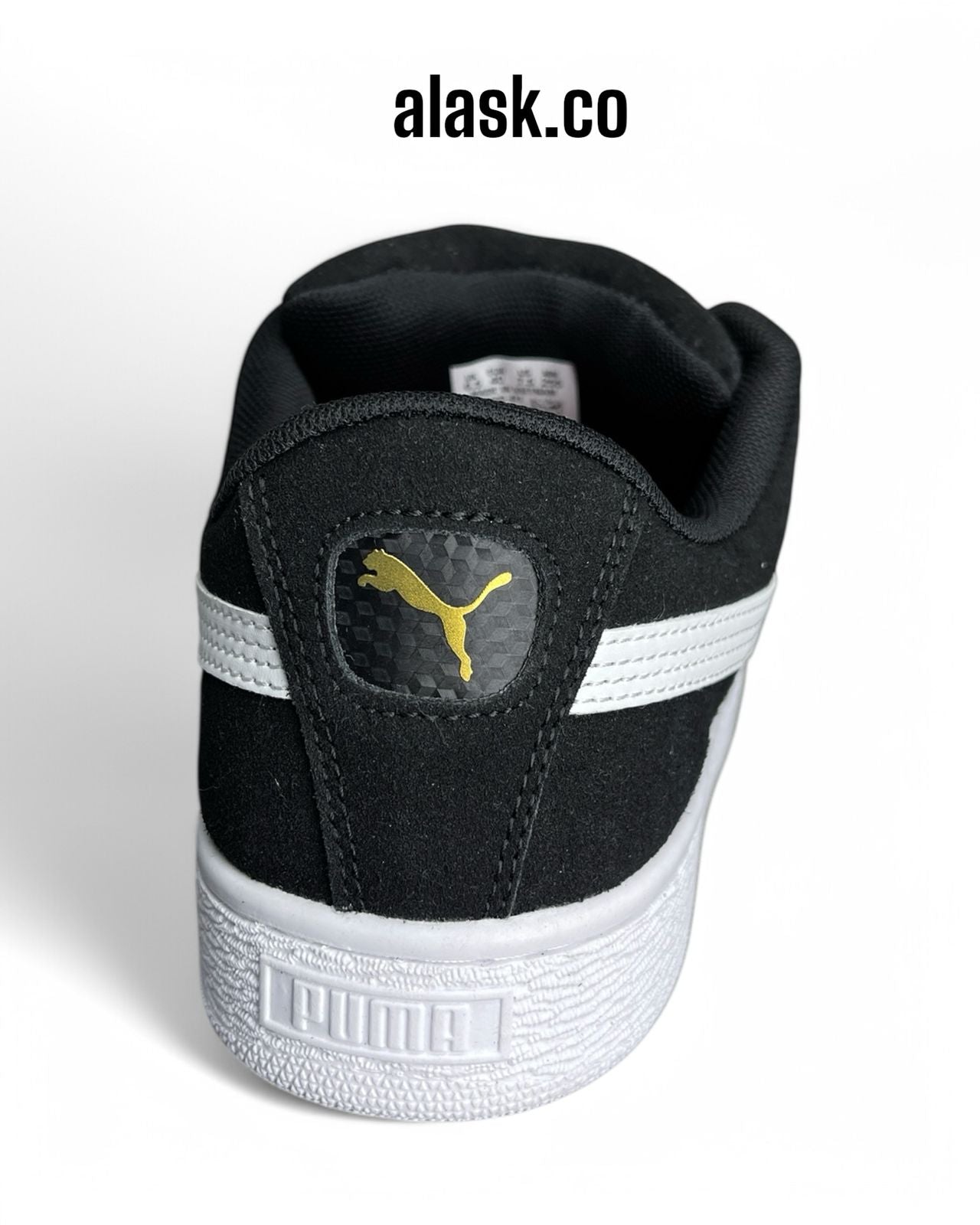 P.UMA SUEDE.FERRARI  HOMBRE. INCLUYE JUEGO DE CORDONES AMARILLO