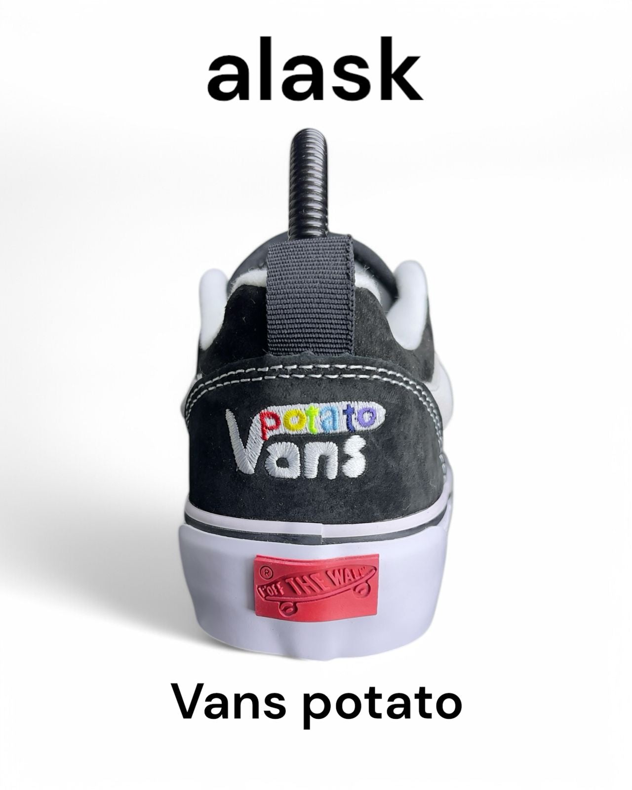 VAN.S POTATO HOMBRE NEGRA BLANCA INCLUYE CORDONES