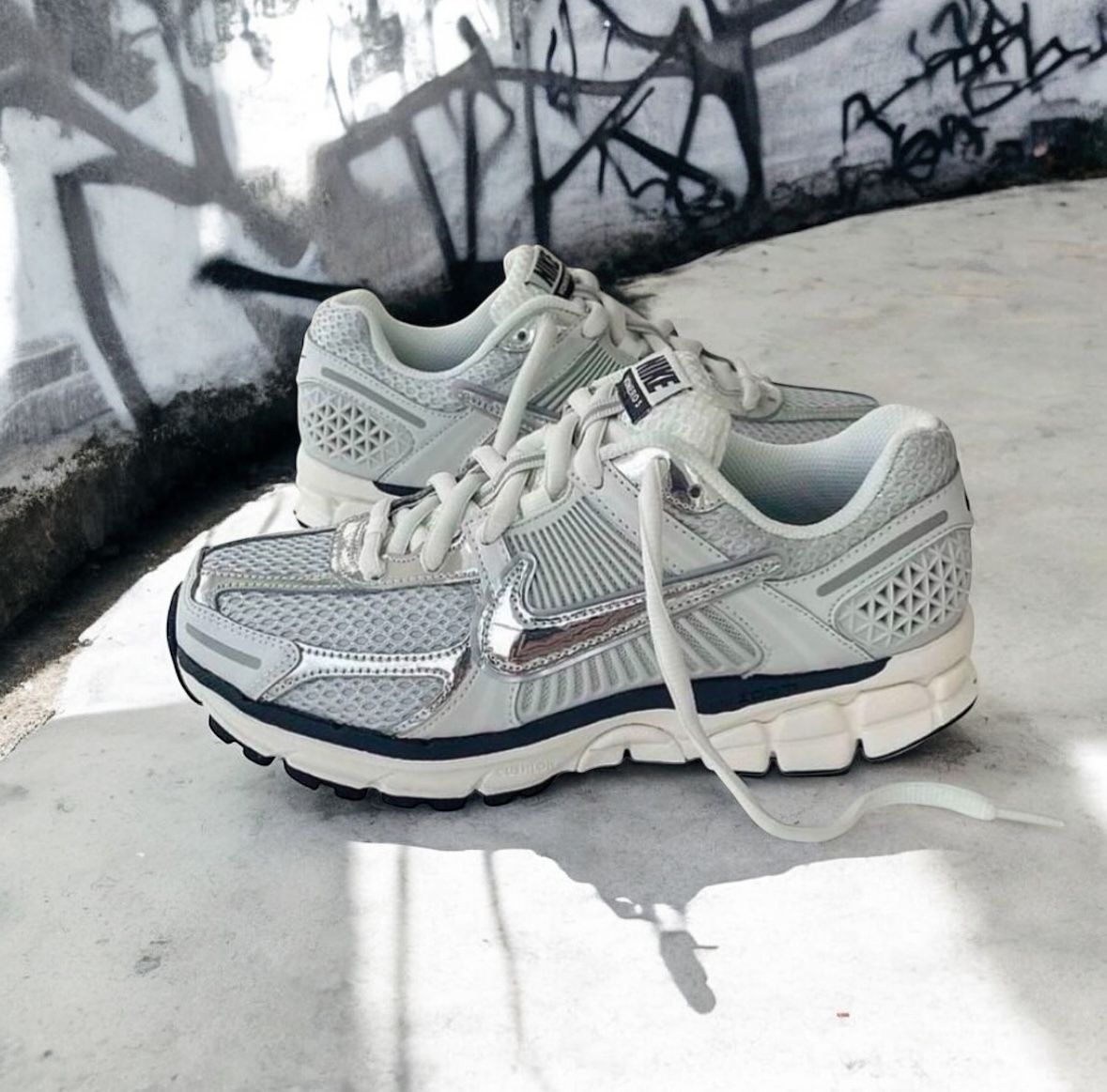 NIKE VOMERO
