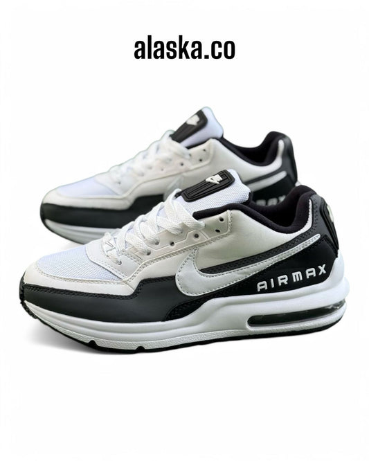 N I K E   AIR   M A X  COMANDO